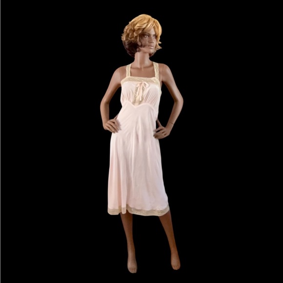 Vintage 1940’s Dora Gottlieb Bias Cut Pale Pink Rayon Lace Slip Dress Size 36 - Picture 1 of 9